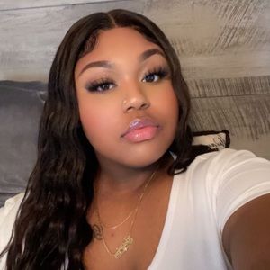 Meet your Posher, Bri-ann